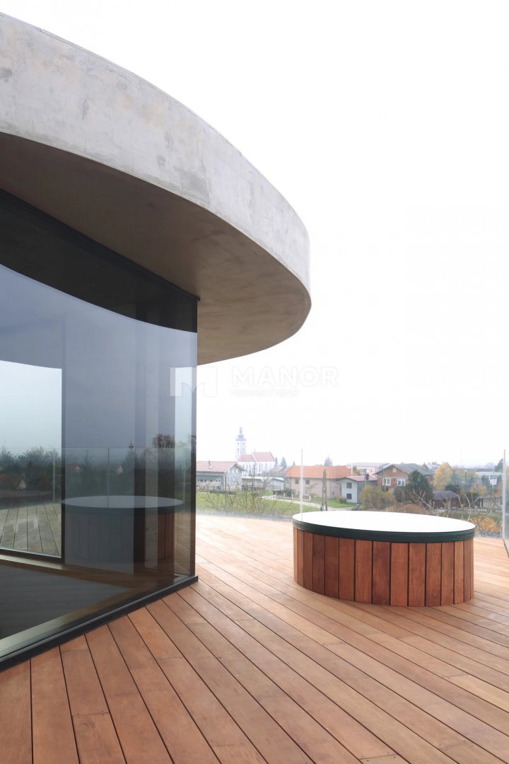 Casa Kloštar Ivanić, 273m2