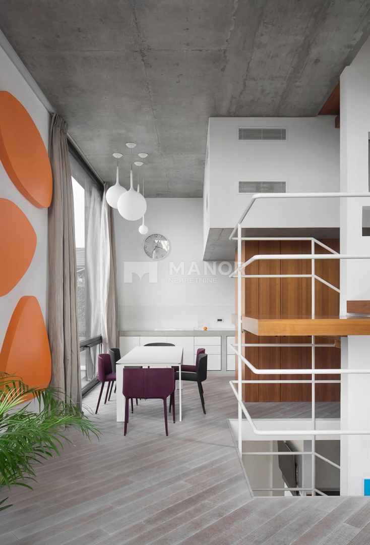 Casa Kloštar Ivanić, 273m2