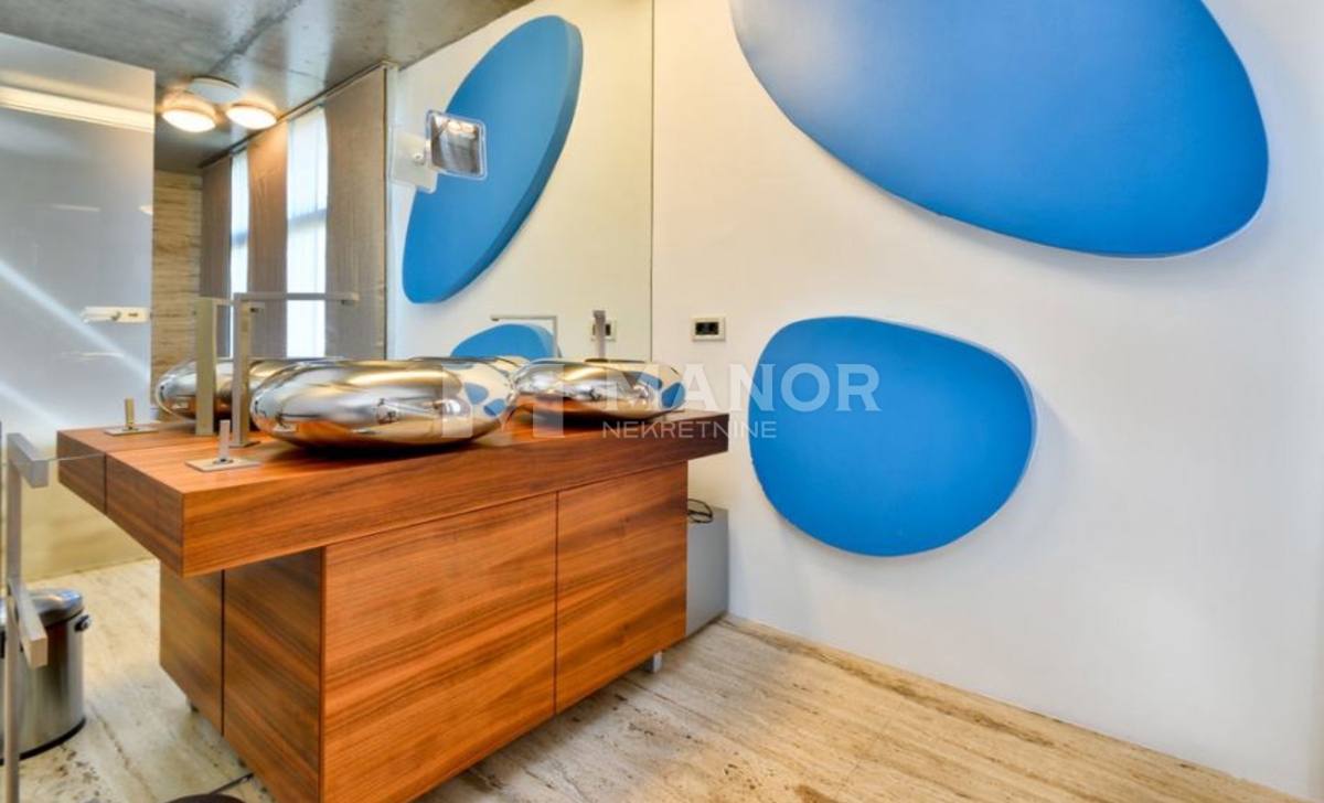 Casa Kloštar Ivanić, 273m2