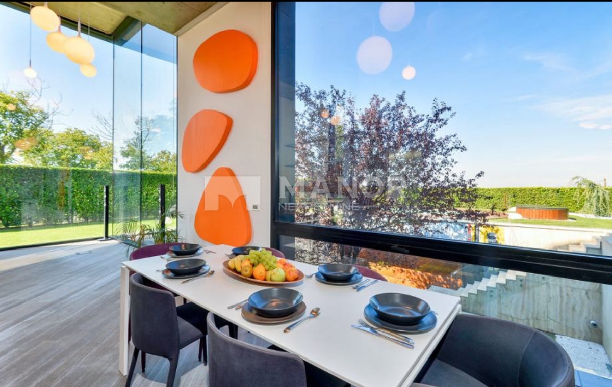 Casa Kloštar Ivanić, 273m2