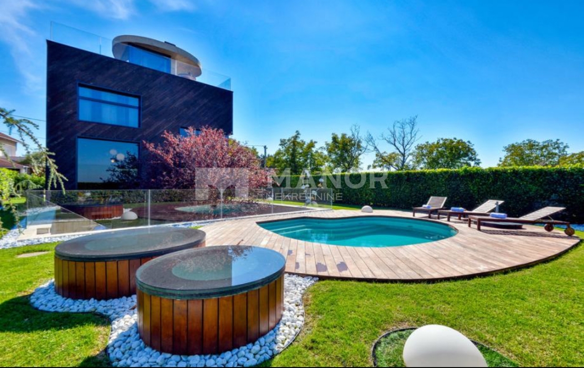 Casa Kloštar Ivanić, 273m2