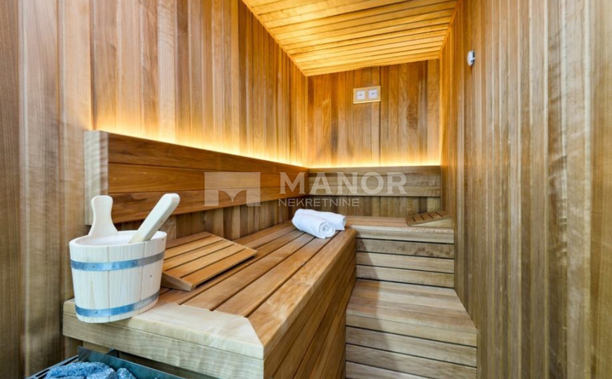 Casa Kloštar Ivanić, 273m2