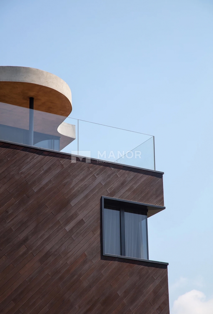 Casa Kloštar Ivanić, 273m2