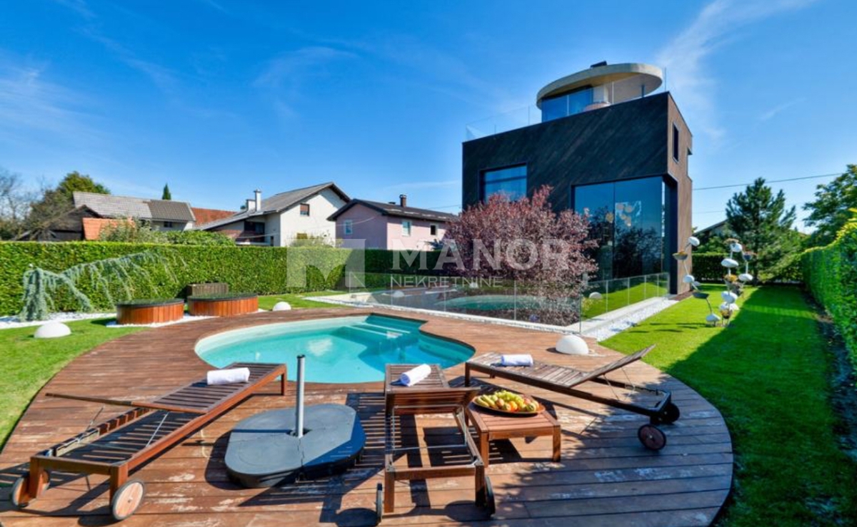 Casa Kloštar Ivanić, 273m2