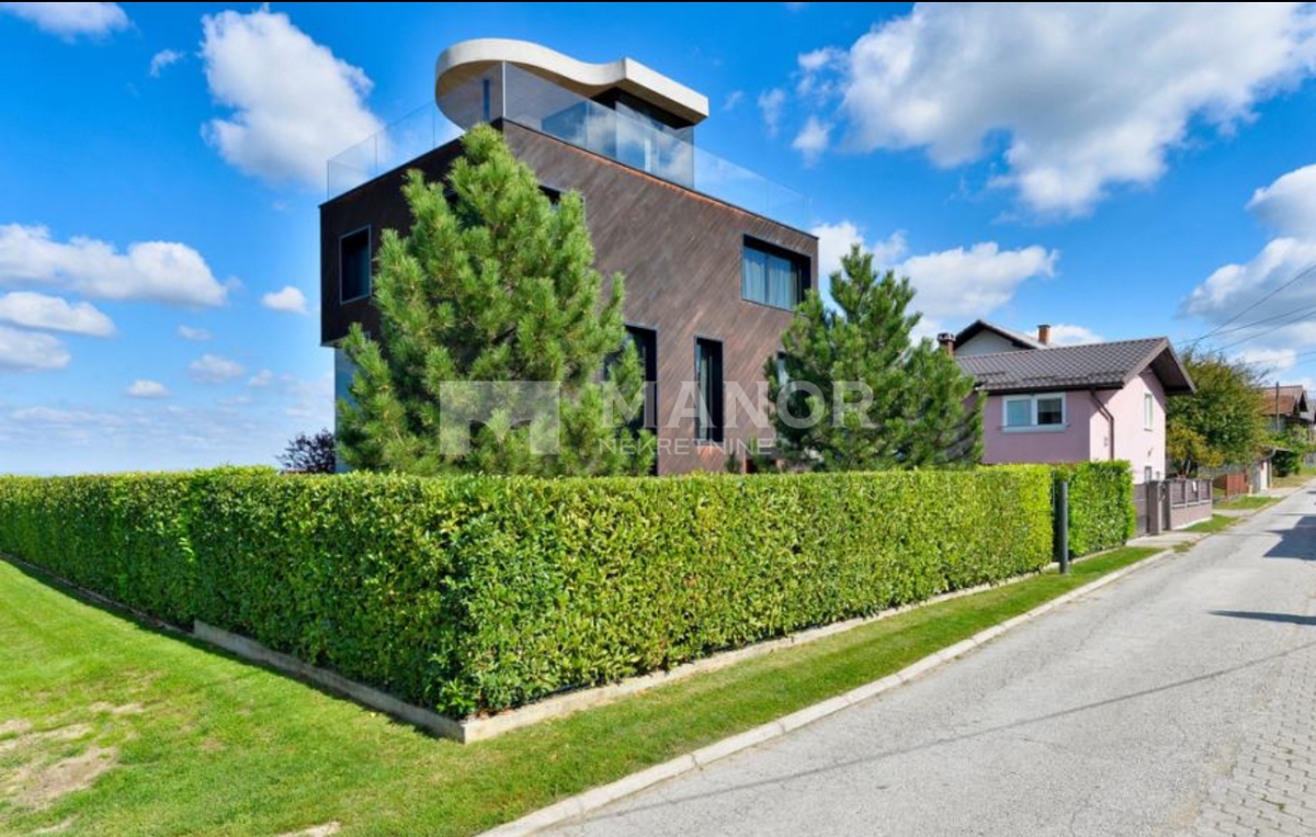 Casa Kloštar Ivanić, 273m2