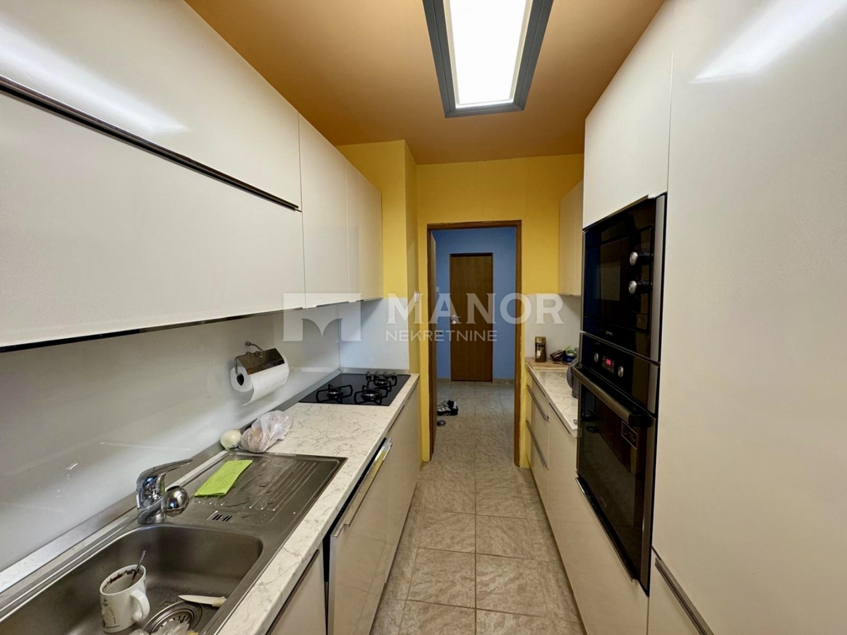 Appartamento Donja Vežica, Rijeka, 57m2