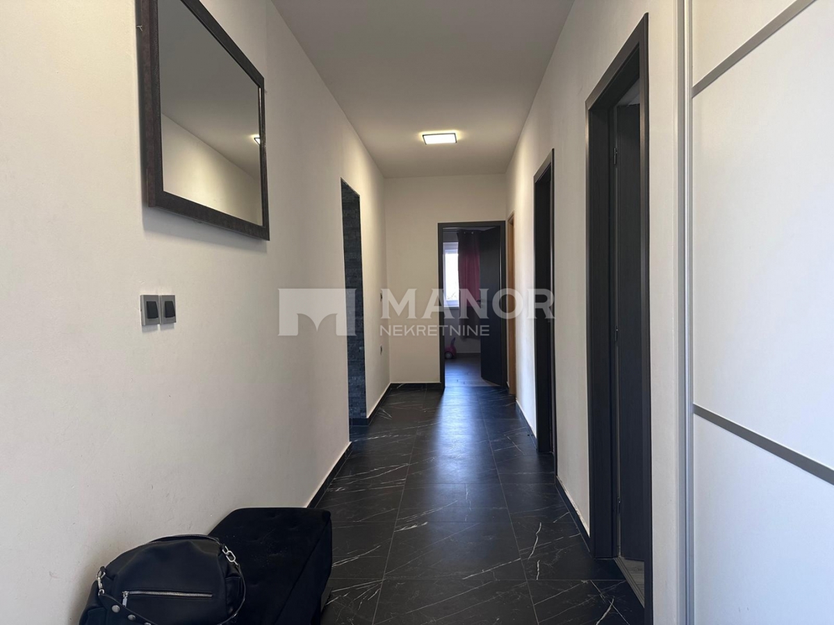 Casa Viškovo, 230m2