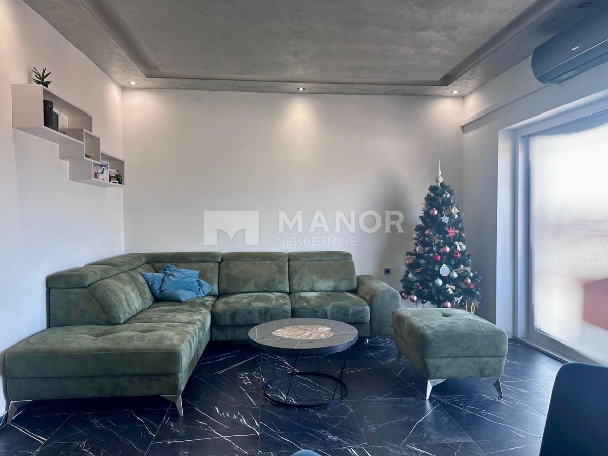 Casa Viškovo, 230m2