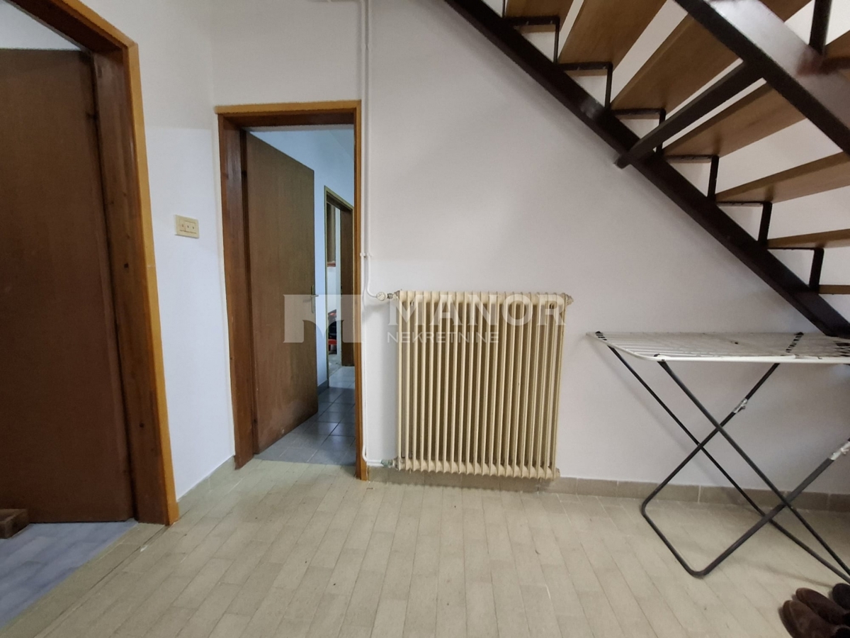 Casa Vivodina, Ozalj, 200m2