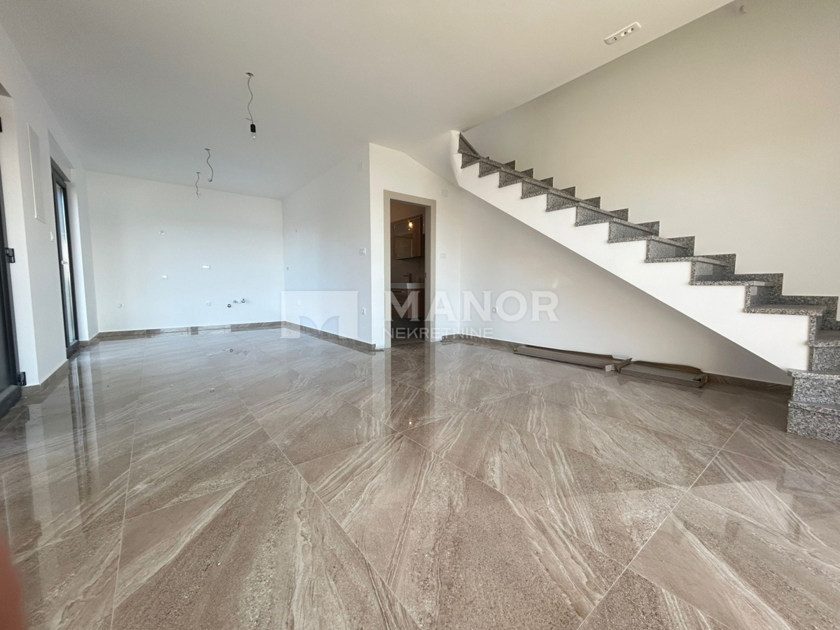 Appartamento Dramalj, Crikvenica, 85m2