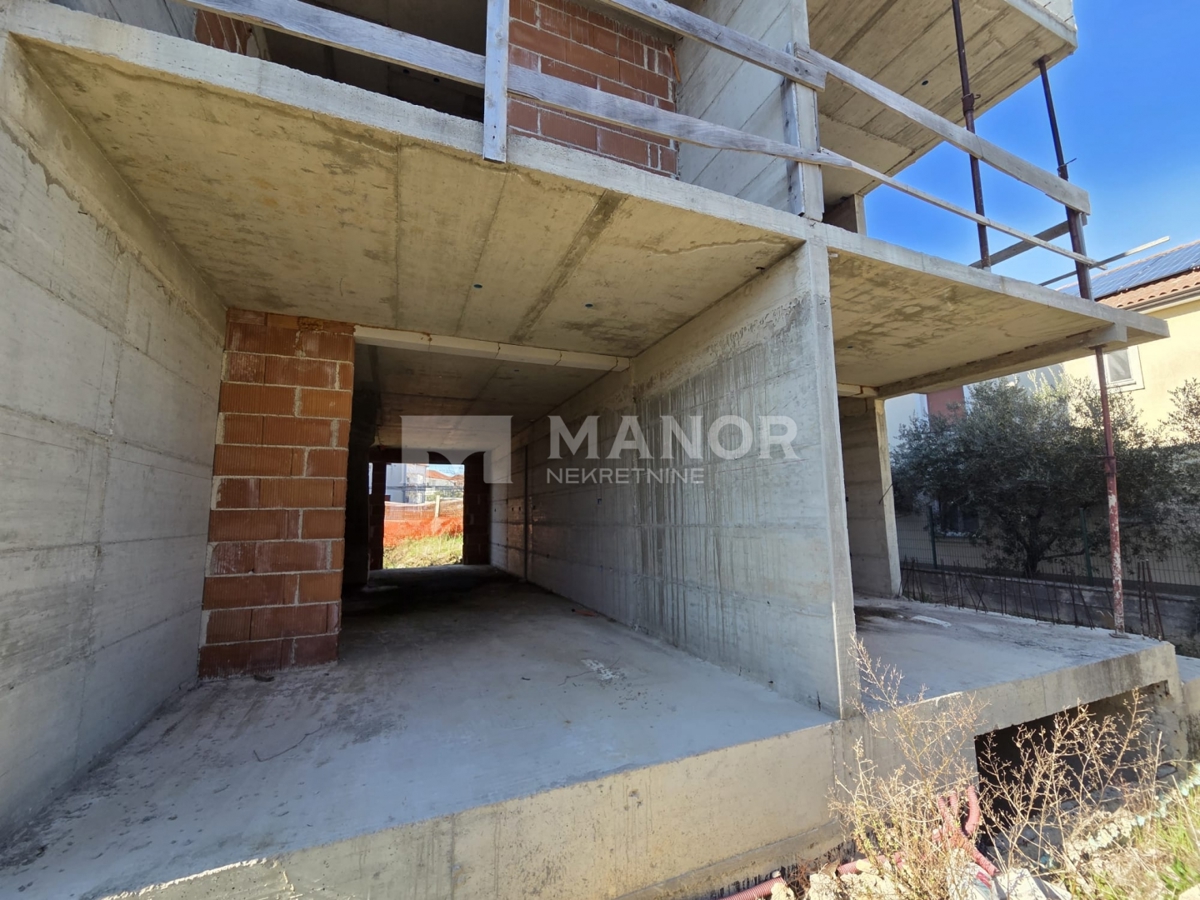 Terreno edificabile Krk, 558m2