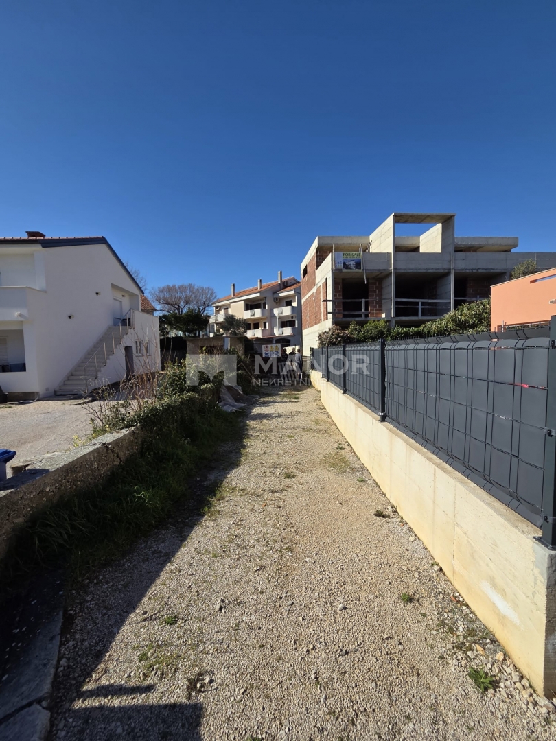 Terreno edificabile Krk, 558m2