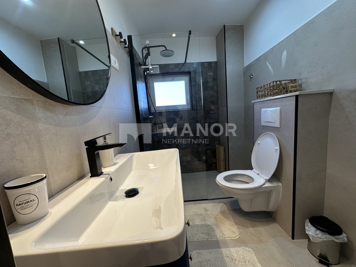 Casa Moravička Sela, Brod Moravice, 250m2