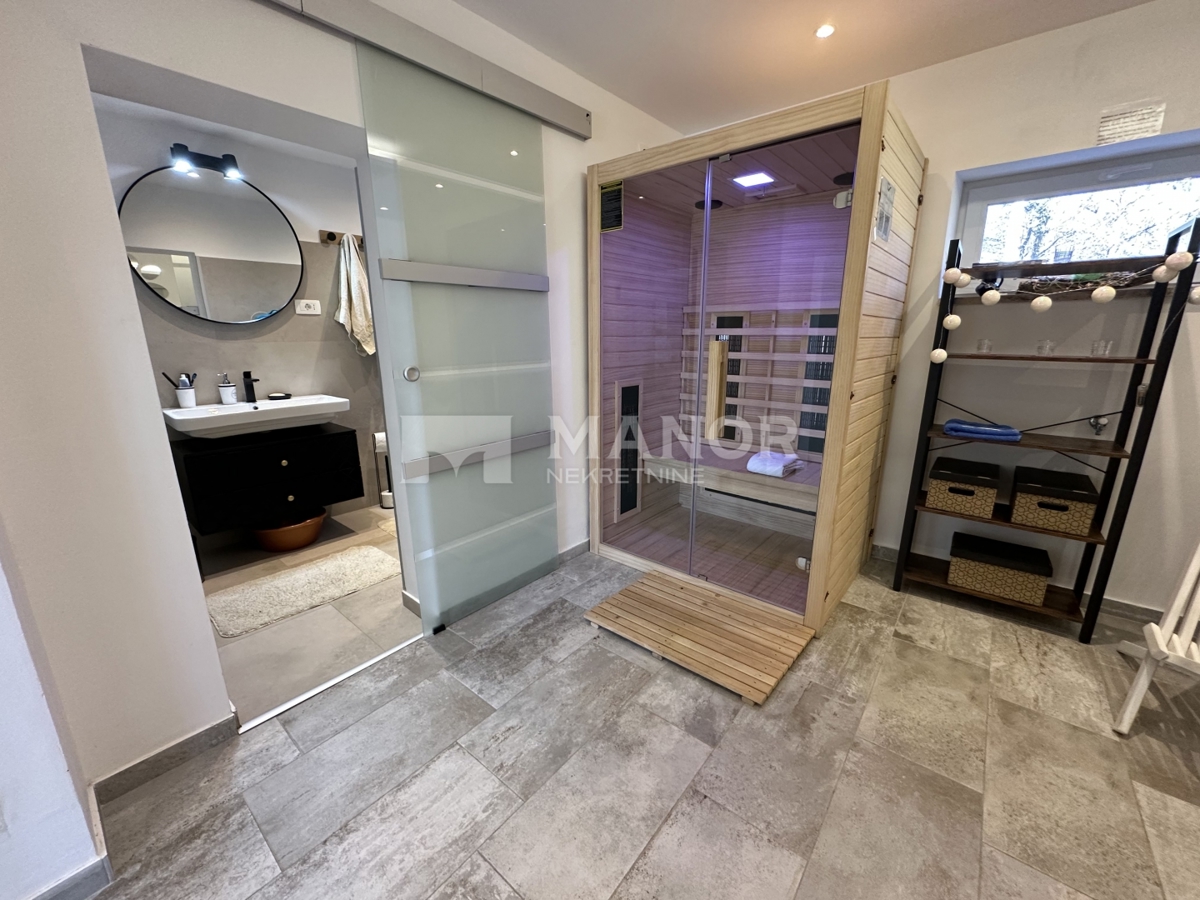 Casa Moravička Sela, Brod Moravice, 250m2