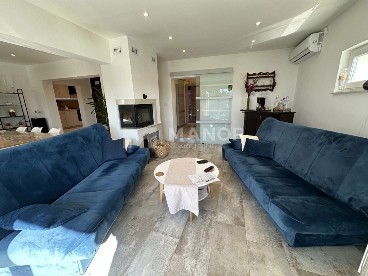 Casa Moravička Sela, Brod Moravice, 250m2