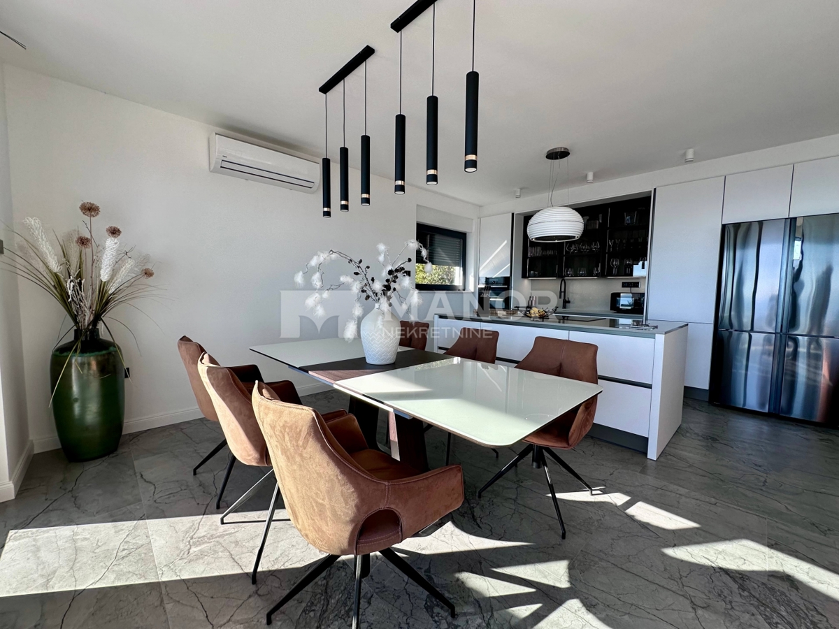 Appartamento Ičići, Opatija - Okolica, 100m2