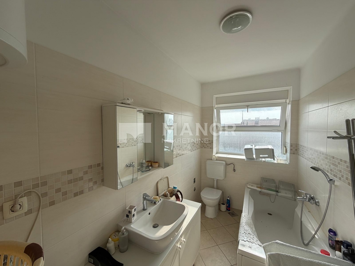 Appartamento Novi Vinodolski, 76,33m2