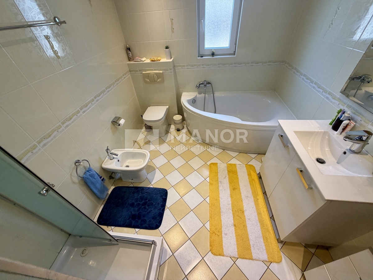 Appartamento Zamet, Rijeka, 85m2