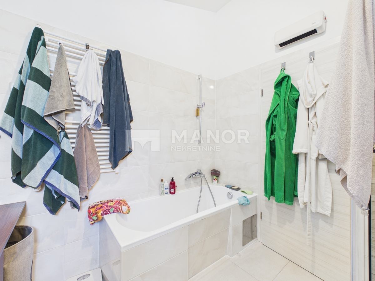 Appartamento Trinajstići, Kastav, 110m2