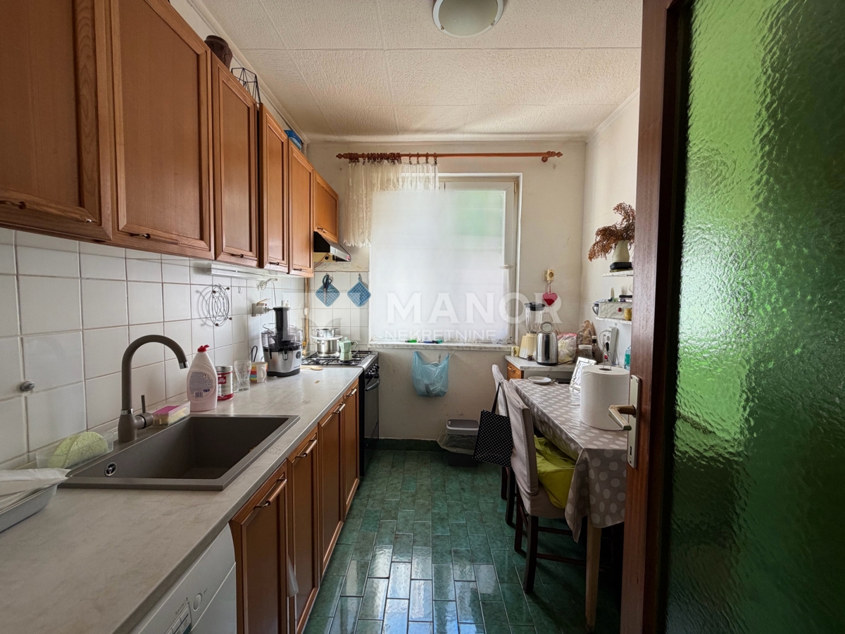 Appartamento Škurinje, Rijeka, 72m2