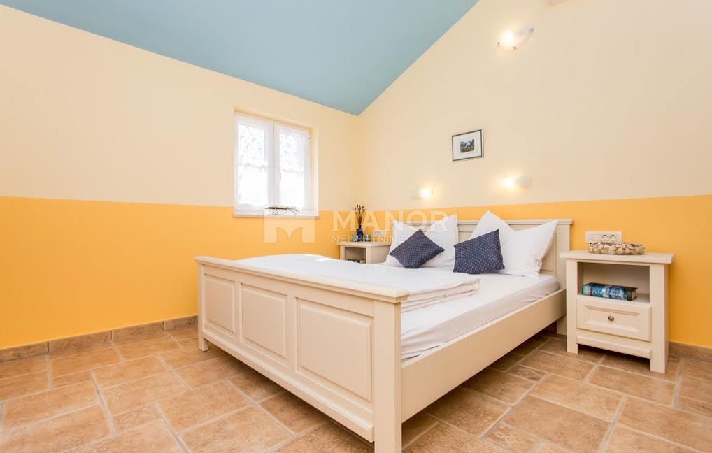 Casa Kras, Dobrinj, 140,63m2
