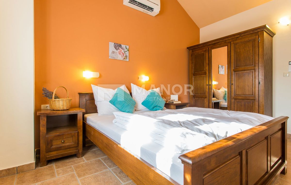 Casa Kras, Dobrinj, 140,63m2