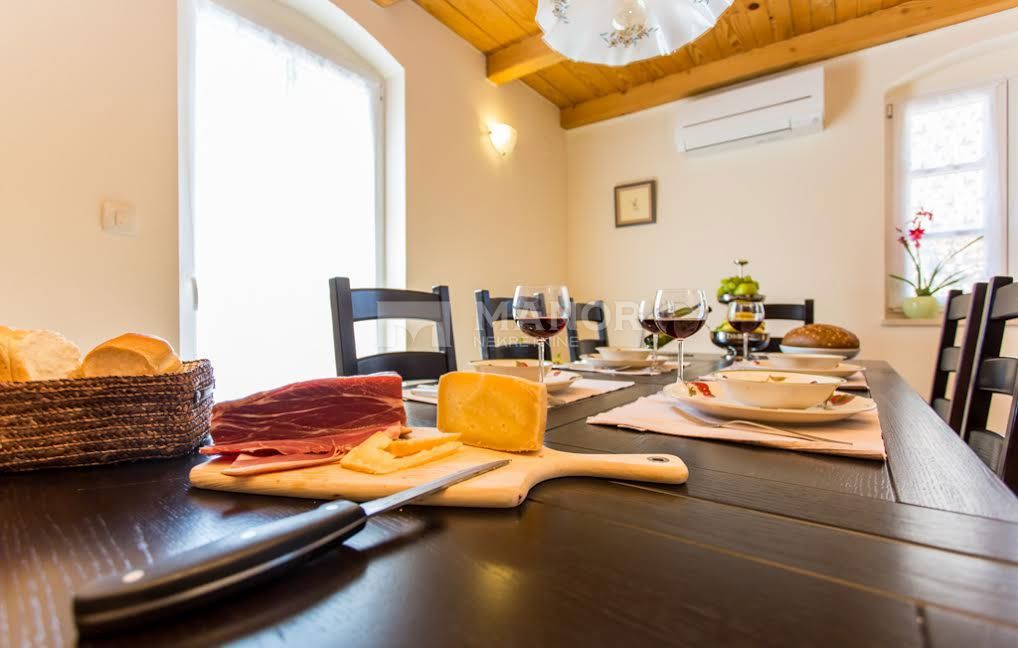 Casa Kras, Dobrinj, 140,63m2