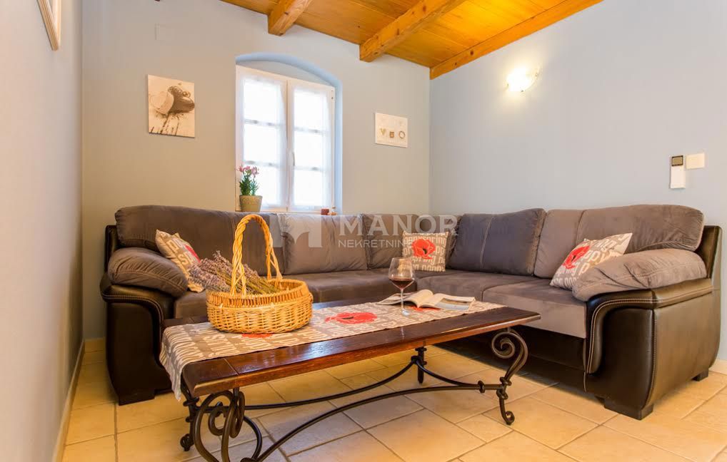 Casa Kras, Dobrinj, 140,63m2