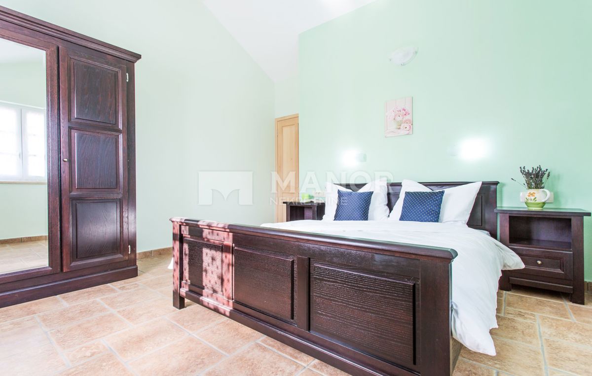 Casa Kras, Dobrinj, 140,63m2