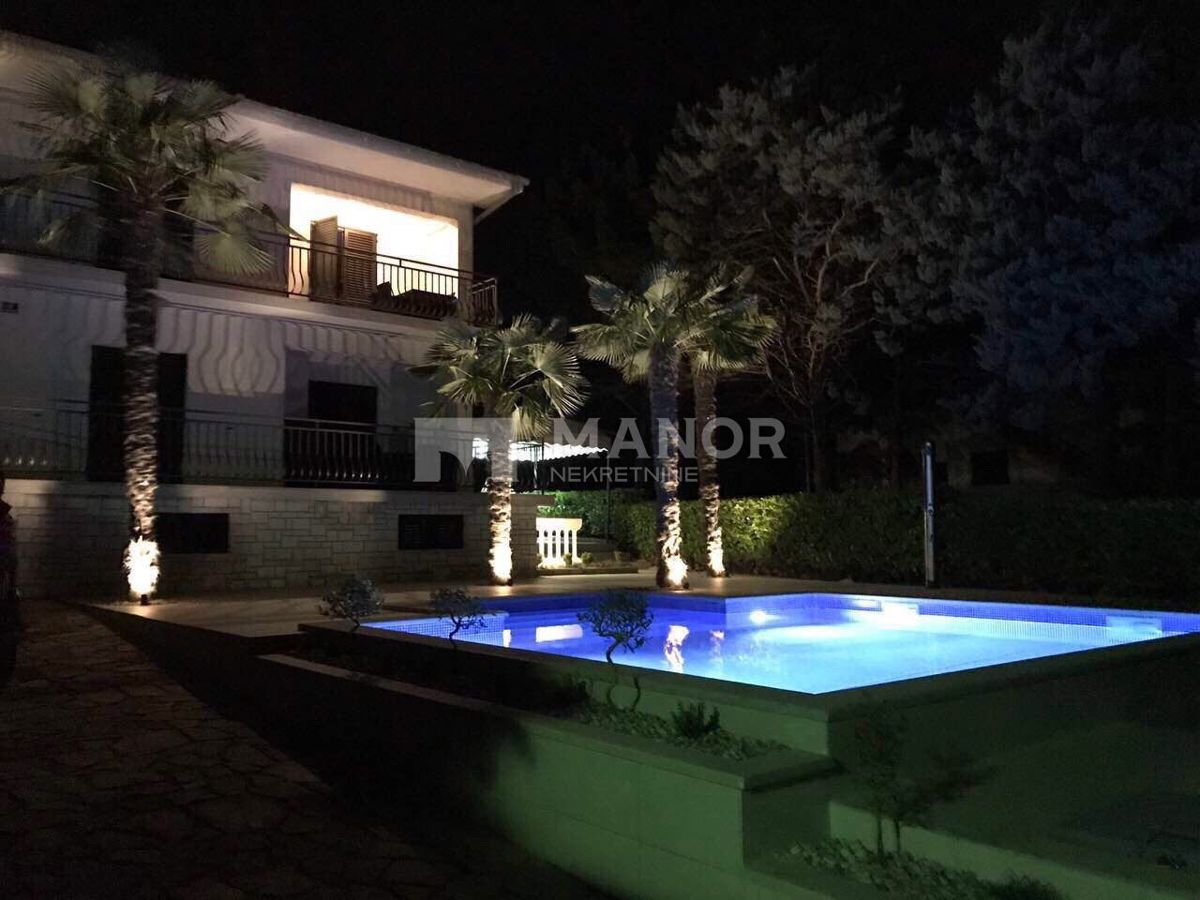 Casa Malinska, Malinska-Dubašnica, 155m2