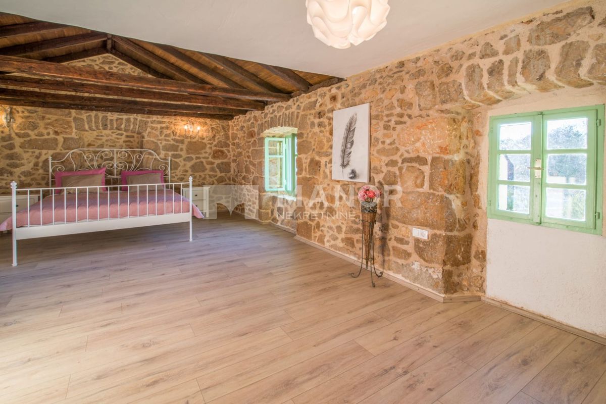 Casa Vrbnik, 160m2
