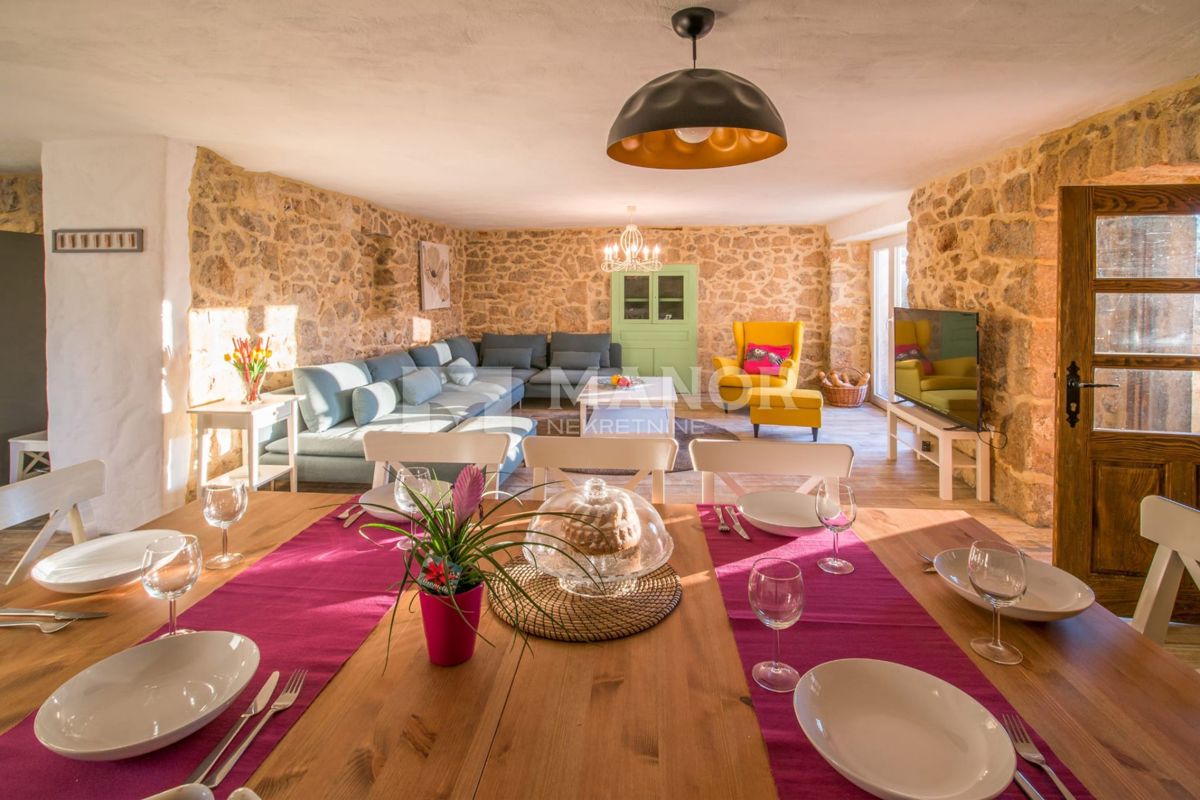 Casa Vrbnik, 160m2