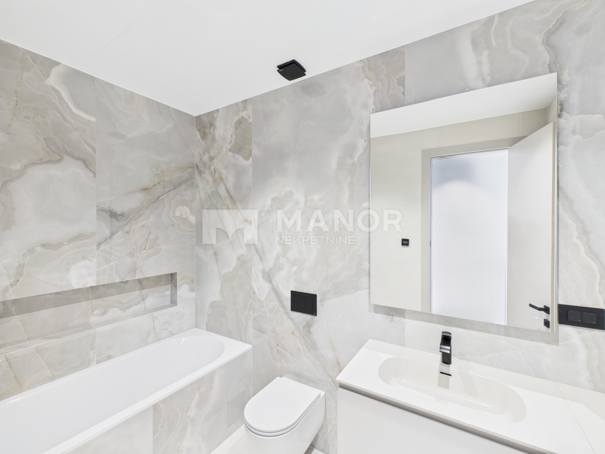 Casa Kostrena Sveta Lucija, Kostrena, 241m2