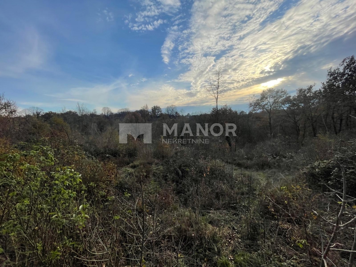 Terreno edificabile Mladenići, Viškovo, 1.614m2