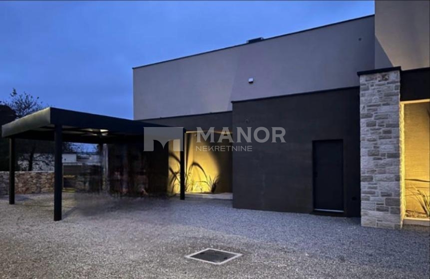 Casa Rovinjsko Selo, Rovinj, 225m2