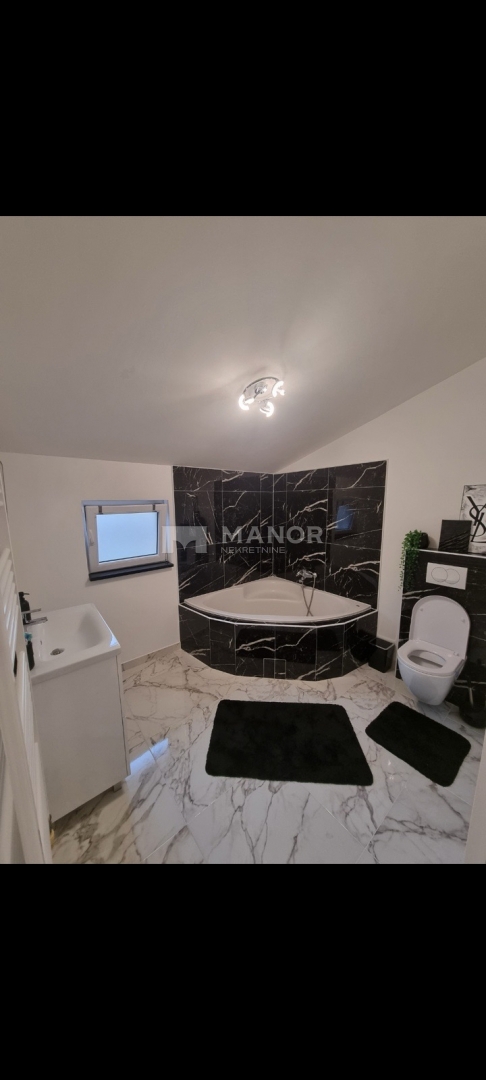 Appartamento Viškovo, 90m2