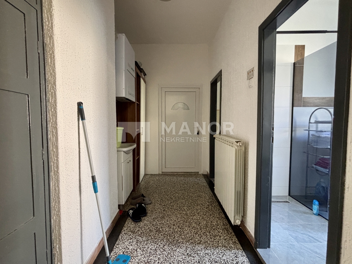 Appartamento Zamet, Rijeka, 63m2
