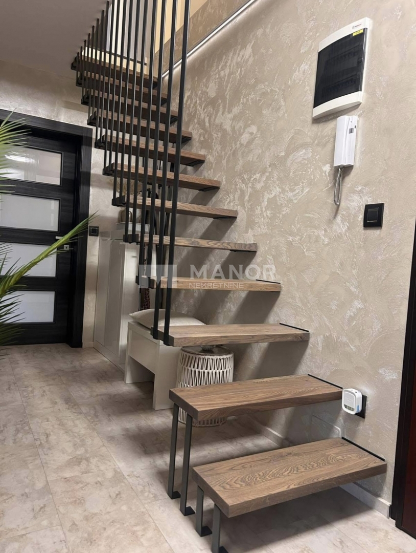 Appartamento Mladenići, Viškovo, 82m2
