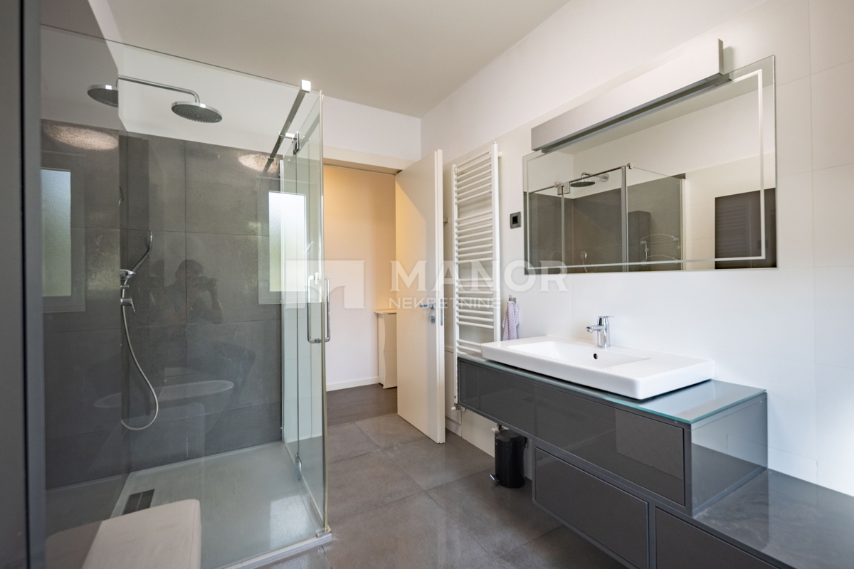 FIUME, MARČELJEVA DRAGA – Bellissimo appartamento con 3 camere da letto, soggiorno, parcheggio e vista, 97 m²