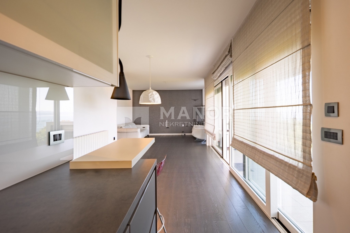 FIUME, MARČELJEVA DRAGA – Bellissimo appartamento con 3 camere da letto, soggiorno, parcheggio e vista, 97 m²