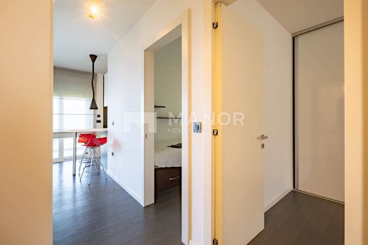 FIUME, MARČELJEVA DRAGA – Bellissimo appartamento con 3 camere da letto, soggiorno, parcheggio e vista, 97 m²