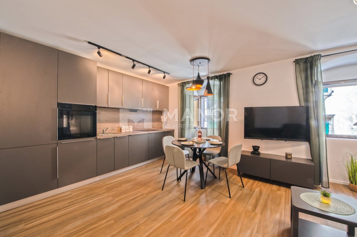 Appartamento Centar, Rijeka, 93m2