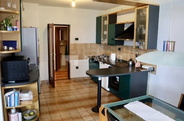 Appartamento Marčeljeva Draga, Rijeka, 121,98m2