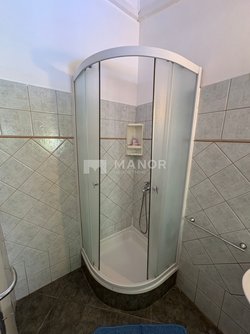 Casa Ičići, Opatija - Okolica, 370m2