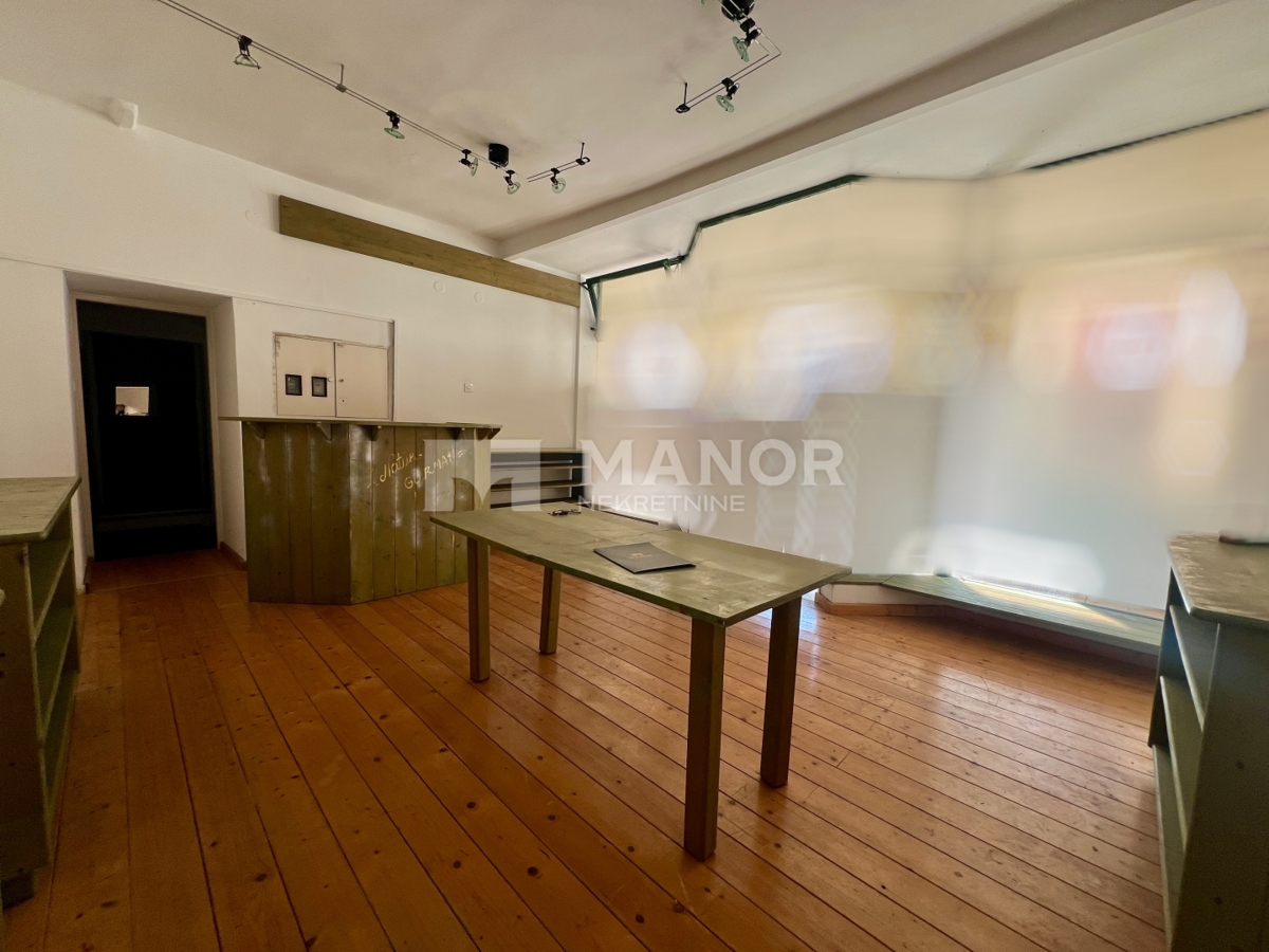 Commerciale Sušak, Rijeka, 52m2