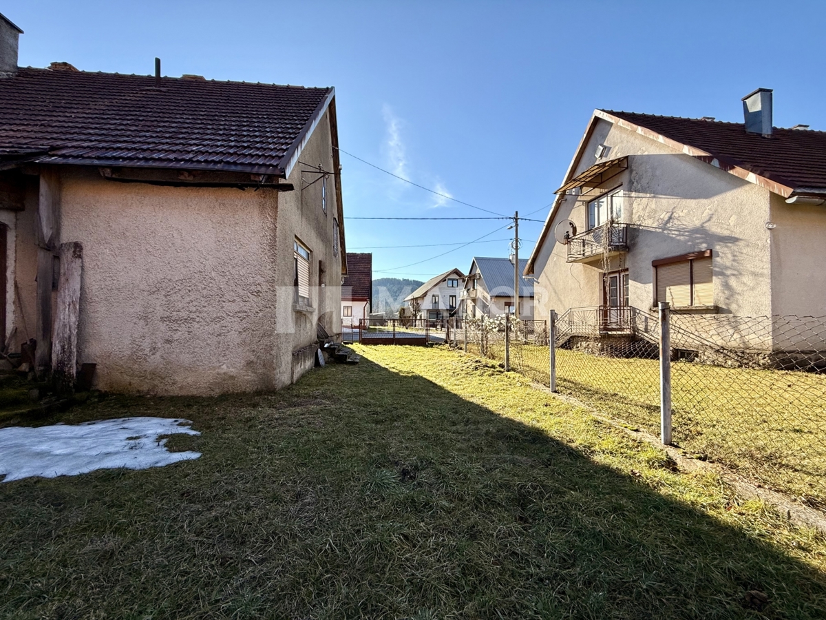 Casa Ravna Gora, 137m2