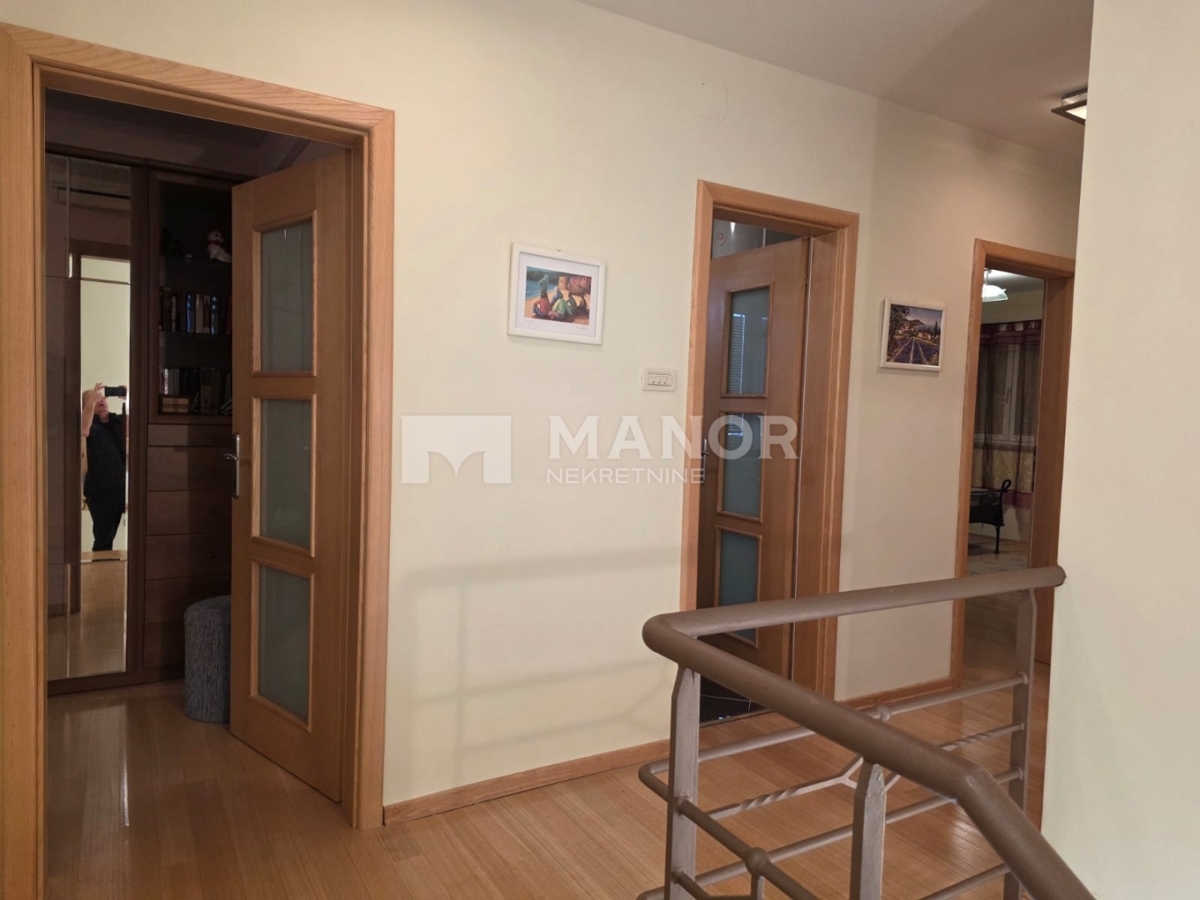 Appartamento Opatija - Centar, Opatija, 147m2