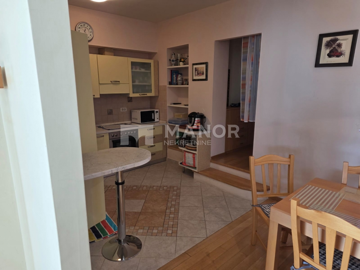 Appartamento Opatija - Centar, Opatija, 147m2