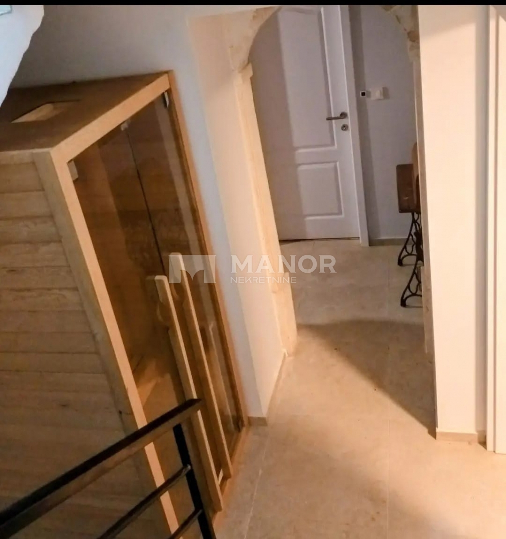 Casa Sovinjak, Buzet, 89,13m2