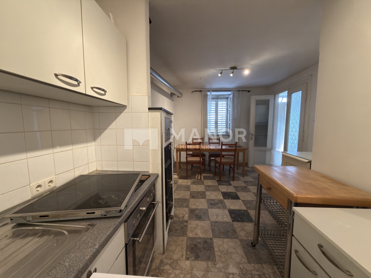 Casa Novi Vinodolski, 87m2